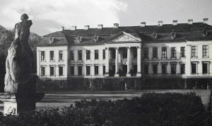 Родовое поместье Фридрихштайн (фото 1927 года)
