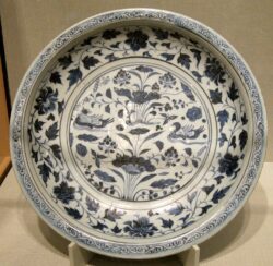 Chinese porcelain Yuan dynasty